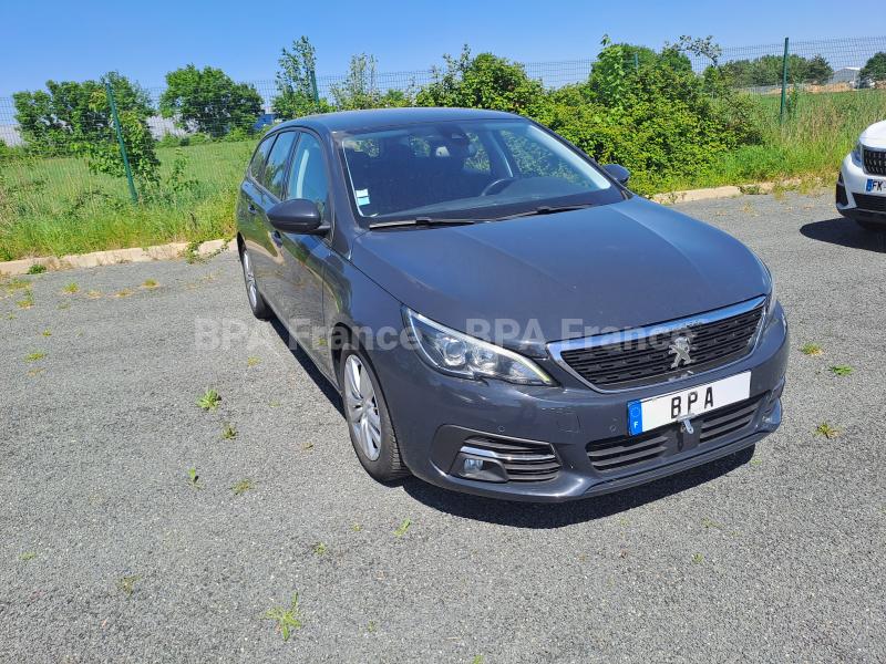 Voiture Peugeot 308 SW ACTIVE BUSINESS 100CV Berline