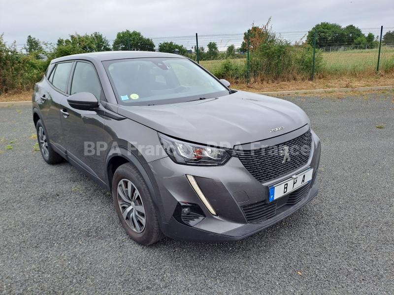 Voiture Peugeot 2008 BLUE HDI SW ALLURE 100CV Berline