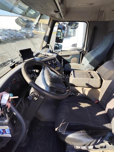 Camion Volvo FMX11 370CH Citerne Alimentaire