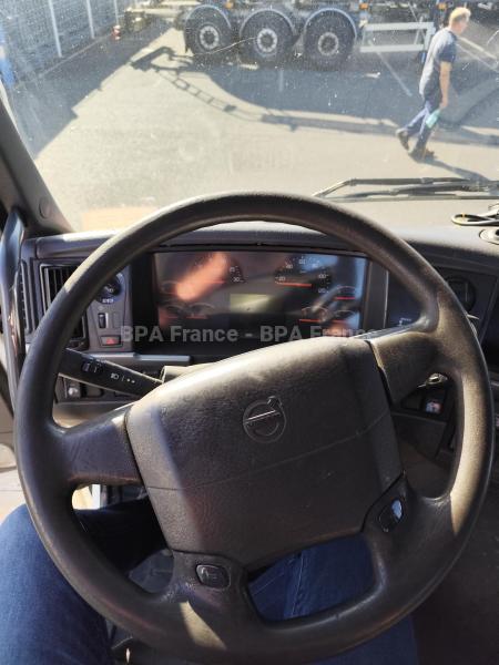 Camion Volvo FMX11 370CH Citerne Alimentaire