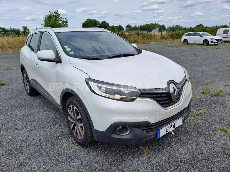Car Renault KADJAR ZEN 110CV Sedan