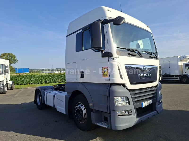 Tractor MAN TGX18 430CH