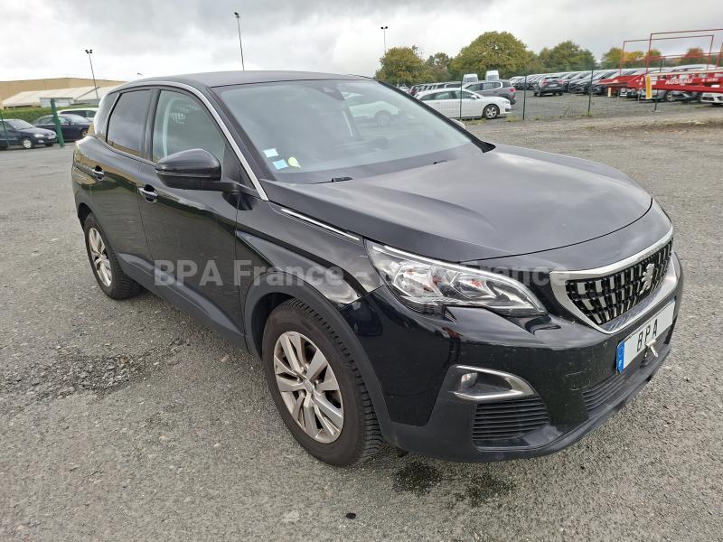 Car Peugeot 3008 ACTIVE BUSINESS 130CV Sedan