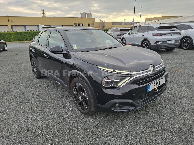 Automobil CITROEN C4 BLUE HDI FEEL PACK BUSI 130CV EAT8 Sedan