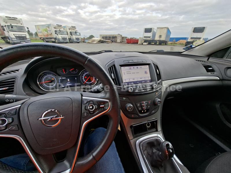 Voiture Opel Insignia Berline