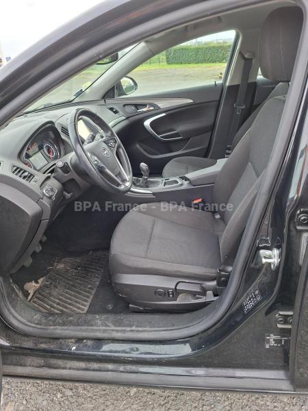 Voiture Opel Insignia Berline
