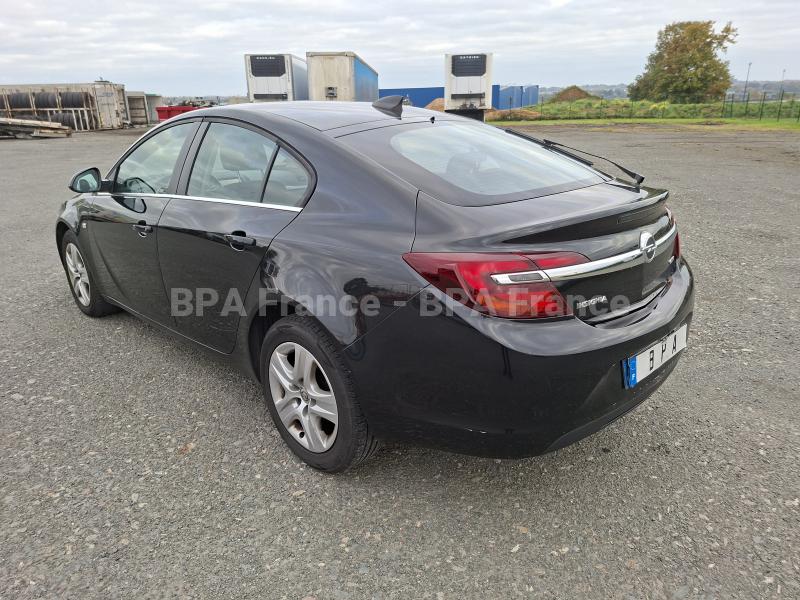 Voiture Opel Insignia Berline