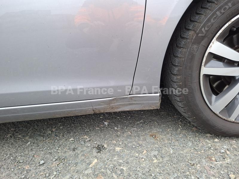 Voiture Peugeot 308 SW ALLURE 100CV Berline