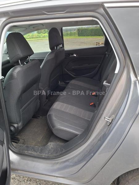 Voiture Peugeot 308 SW ALLURE 100CV Berline
