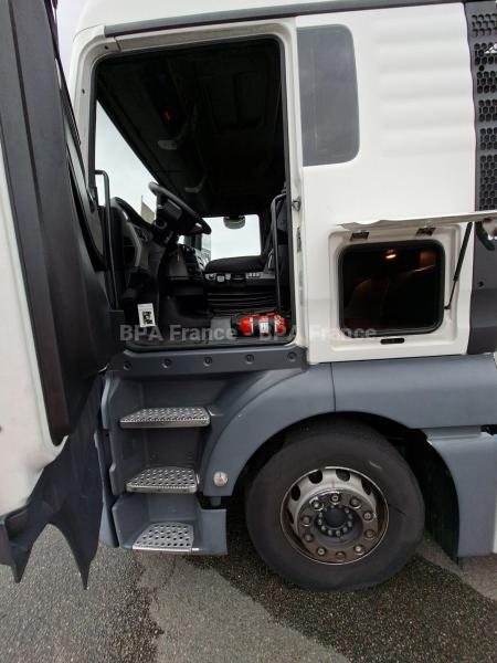 Tractor MAN TGX18 430CH