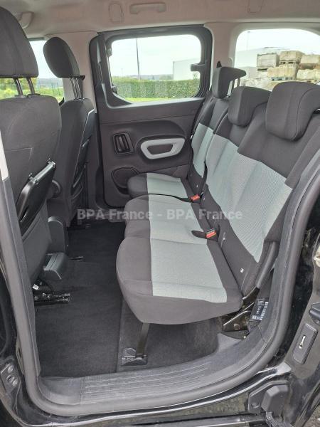 Car CITROEN BERLINGO XL FEEL 100CV Sedan