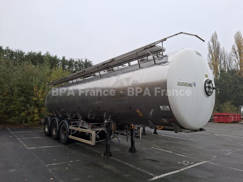 Poluprikolica Magyar SR CITERNE TRANSPORT 30500 L Cisterna Ishrana