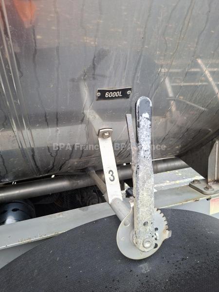 Semi-trailer Magyar SR CITERNE TRANSPORT 30500 L Tank