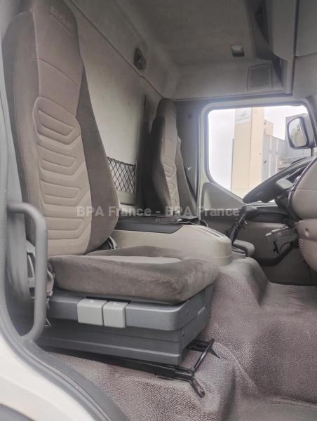 Camion DAF LF55 250CV Fourgon Brasseur