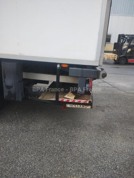 Camion DAF LF55 250CV Fourgon Brasseur