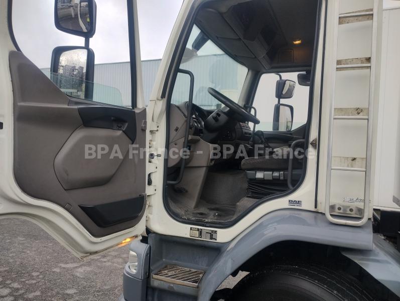 Camion DAF LF55 250CV Fourgon Brasseur
