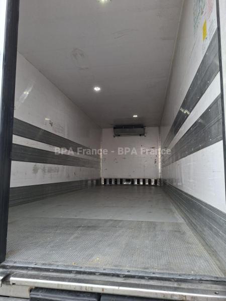 Kamion Volvo FLH 290CH Frižider Jedna temperatura