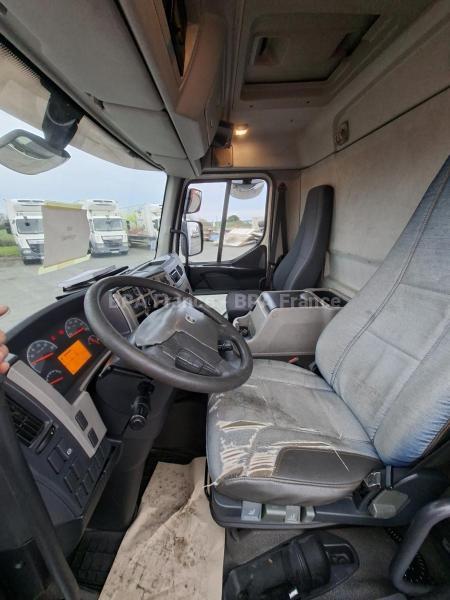 Camion Volvo FLH 290CH Fourgon Brasseur