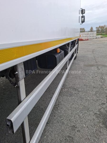 Camion Volvo FLH 290CH Fourgon Brasseur