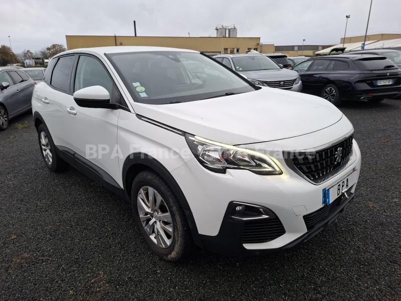 Voiture Peugeot 3008 ACTIVE BUSINESS 120CV Berline