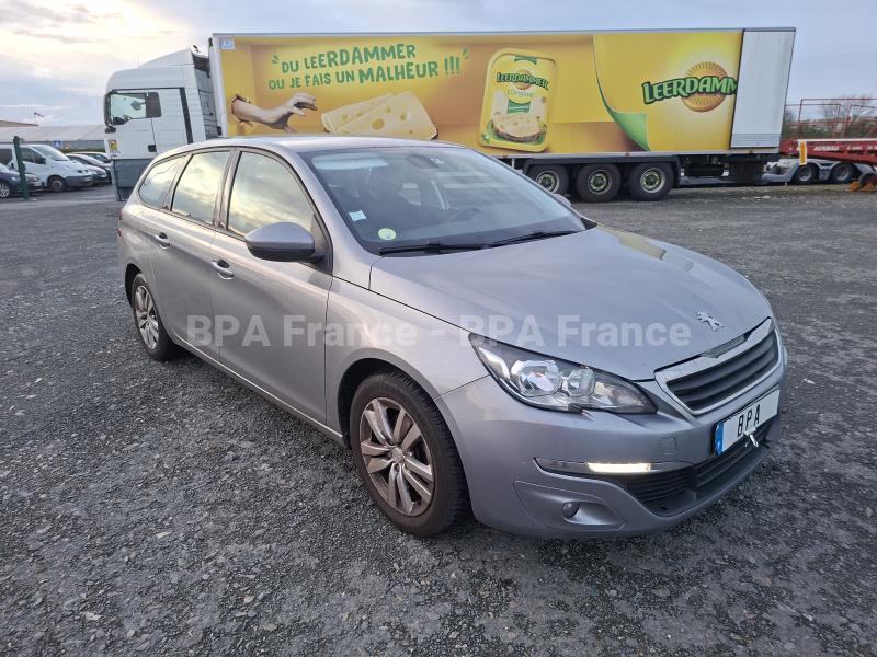 Car Peugeot 308 100CV BLUE HDI SW ACTIVE Sedan