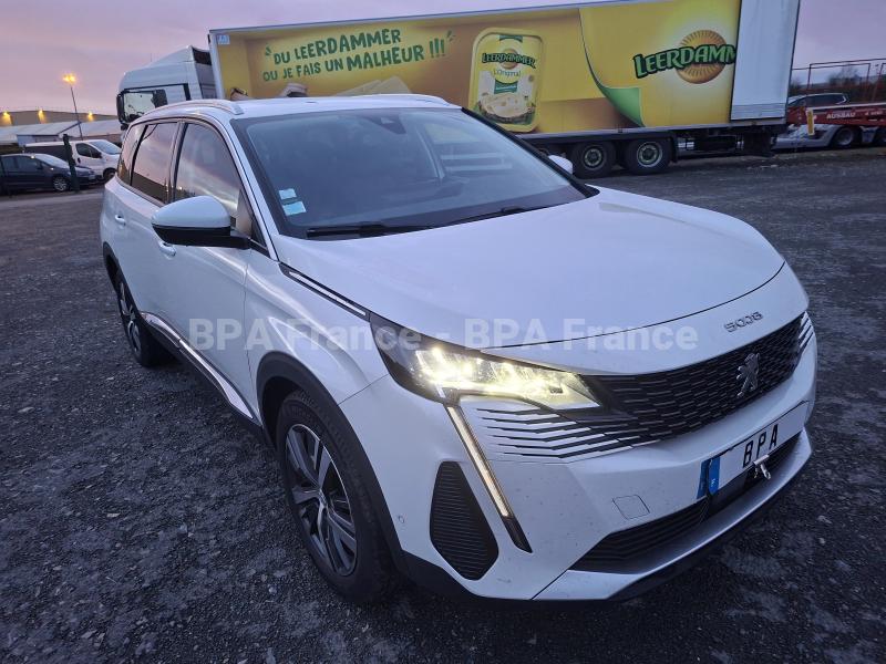 Car Peugeot 5008 ALLURE 130CV EAT8 Sedan