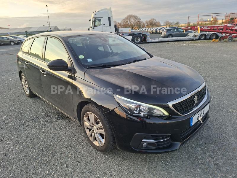 Voiture Peugeot 308 SW ACTIVE BUSINESS 100CV Berline