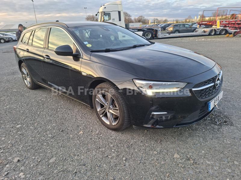 Automobil Opel Insignia SPORT TOURER BUSINESS EDITION 122CV Sedan