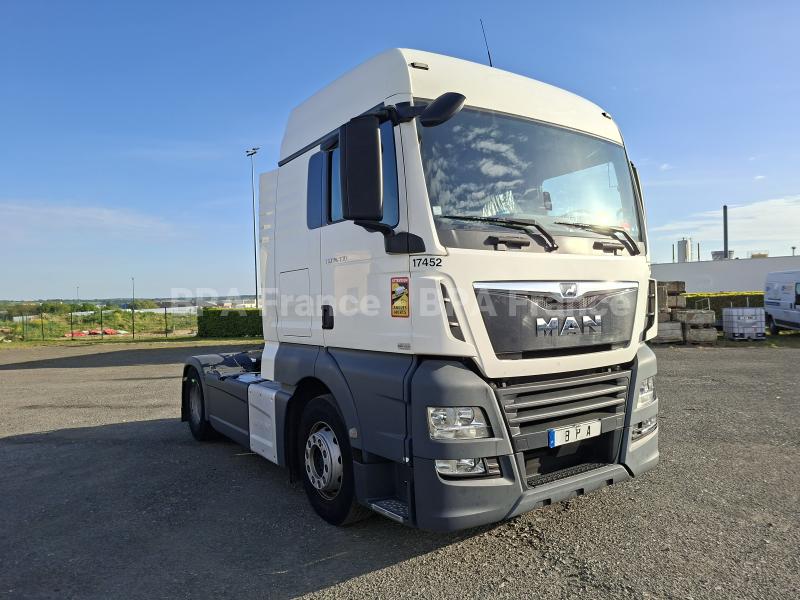 Tractor MAN TGX18 430CH