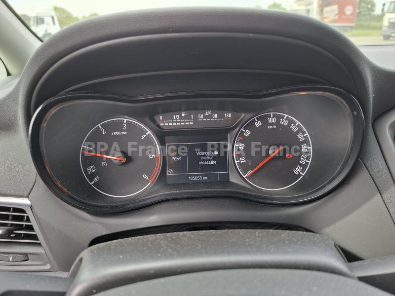 Voiture Opel Zafira 134CV BUSINESS CONNECT Berline