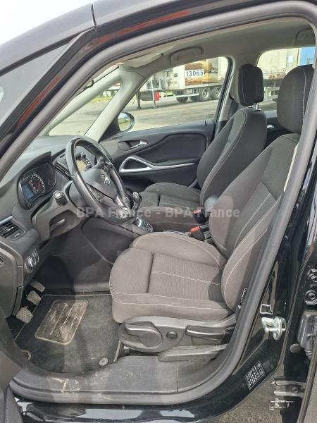 Voiture Opel Zafira 134CV BUSINESS CONNECT Berline