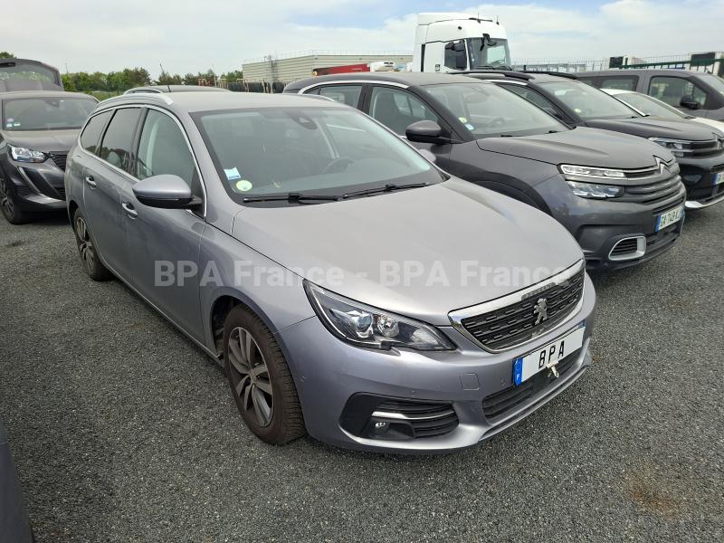 Voiture Peugeot 308 SW ALLURE 100CV Berline