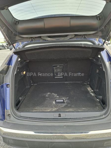 Voiture Peugeot 3008 ACTIVE BUSINESS 130CV EAT8 Berline