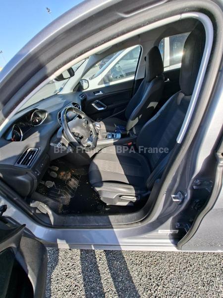 Car Peugeot 308 SW ALLURE 100CV Sedan