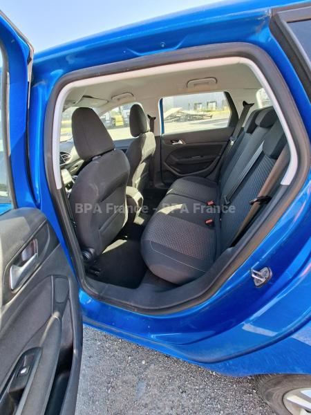 Car Peugeot 308 SW ACTIVE BUSINESS 100CV Sedan