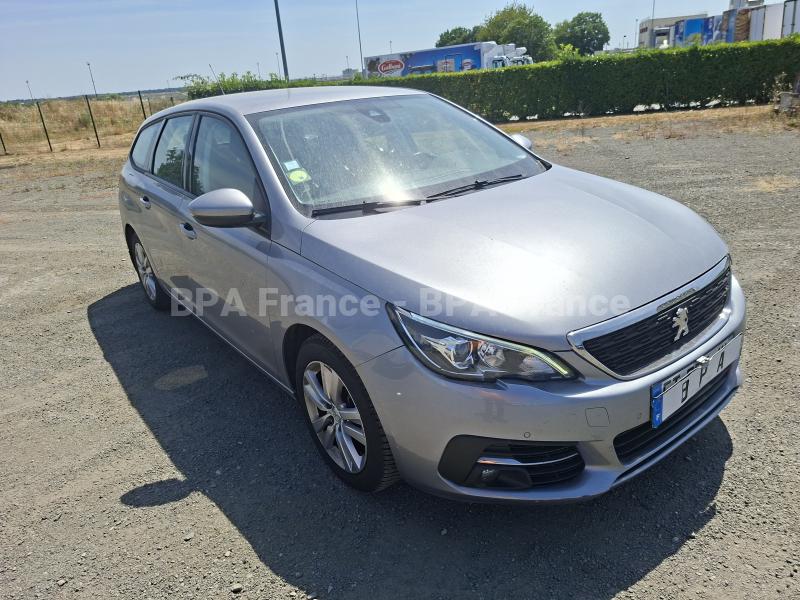 Voiture Peugeot 308 SW ACTIVE BUSINESS 100CV Berline