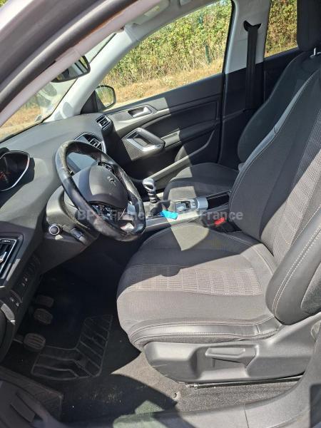 Car Peugeot 308 SW ALLURE 100CV Sedan