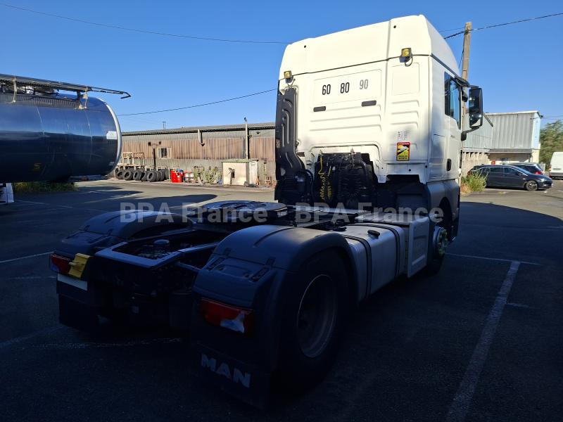 Tracteur MAN TGX18 430CH