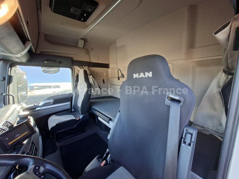 Tracteur MAN TGX18 430CH