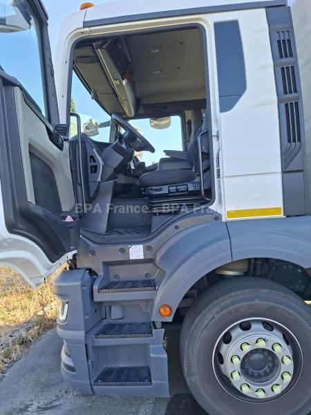 Camion MAN TGS26 400CH Fourgon