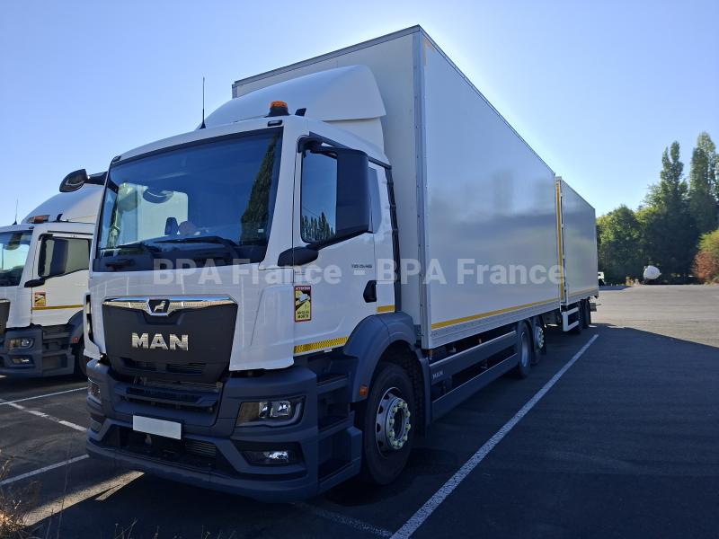 Camion MAN TGS26 400CH Fourgon