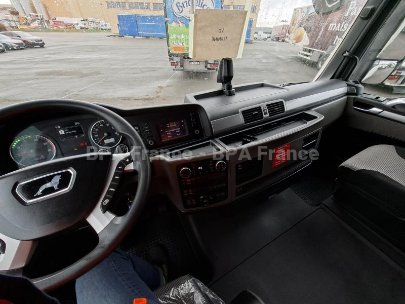 Vučna jedinica MAN TGX18 430CH