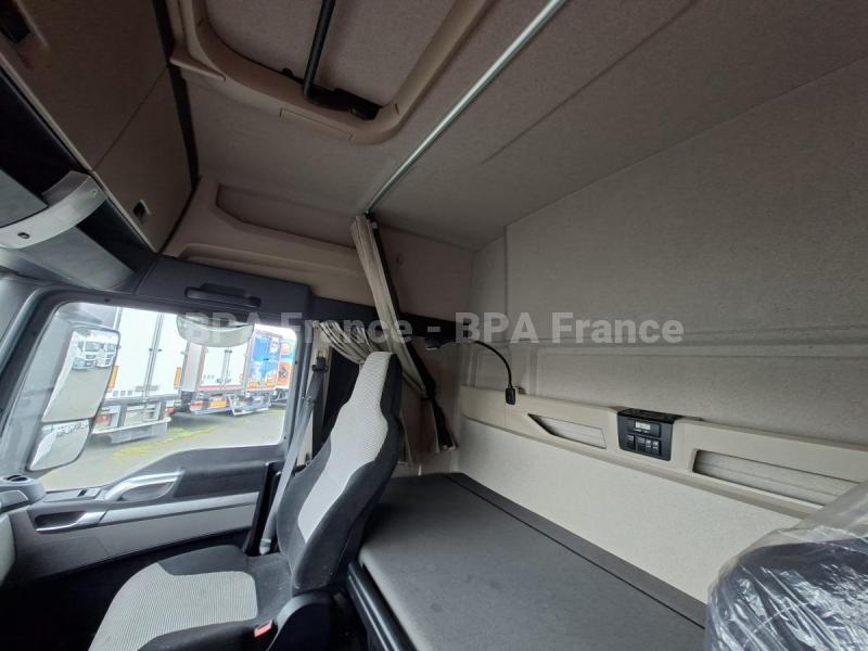 Vučna jedinica MAN TGX18 430CH