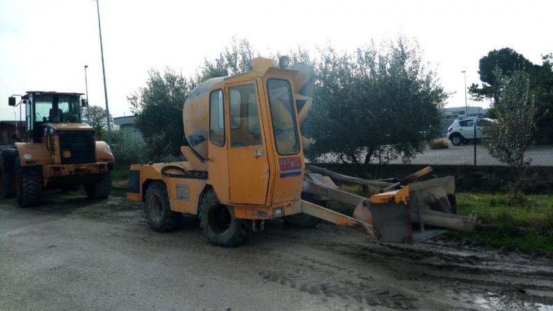 Betonmachines Carmix 2000