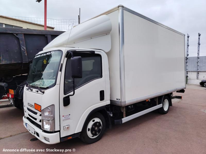 Photo Isuzu M21  image 1/2
