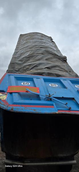 Semi-remorque Tecnocar            