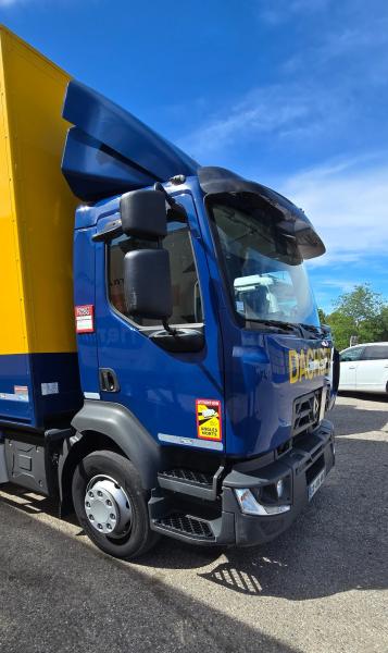 Camion Renault D-Series