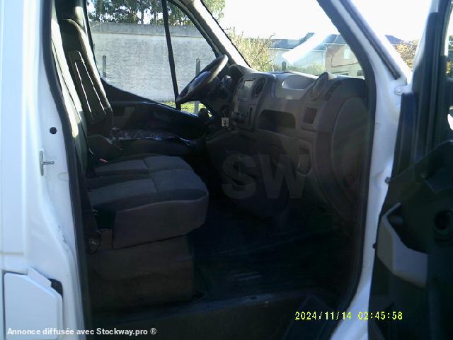 Photo Renault Master 165 DCI image 6/8