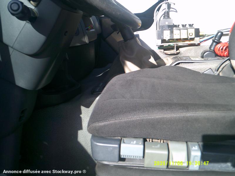 Photo Renault Premium Lander 370 DXI image 4/4