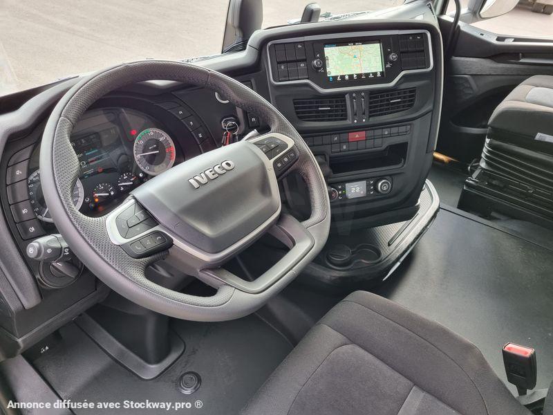 Photo Iveco S-WAY 530  image 18/22